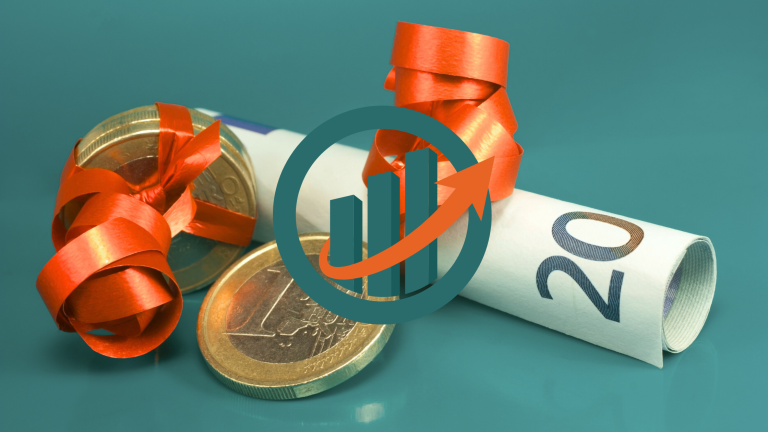 Rewarding Your Team at Year-End: How to Make the Most of the Small Benefit Exemption